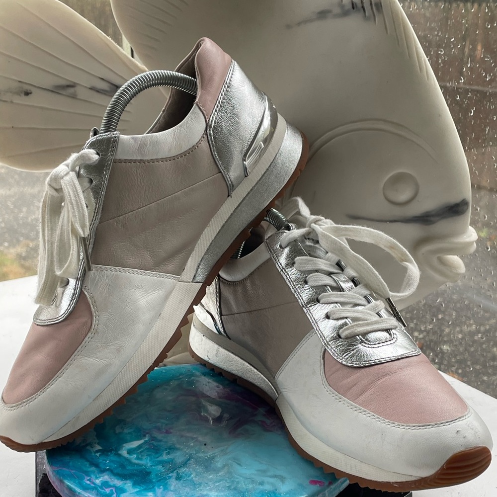 Michael Kors sz10 Allie Trainers White, Silver & Pink Lace-Up Sneakers